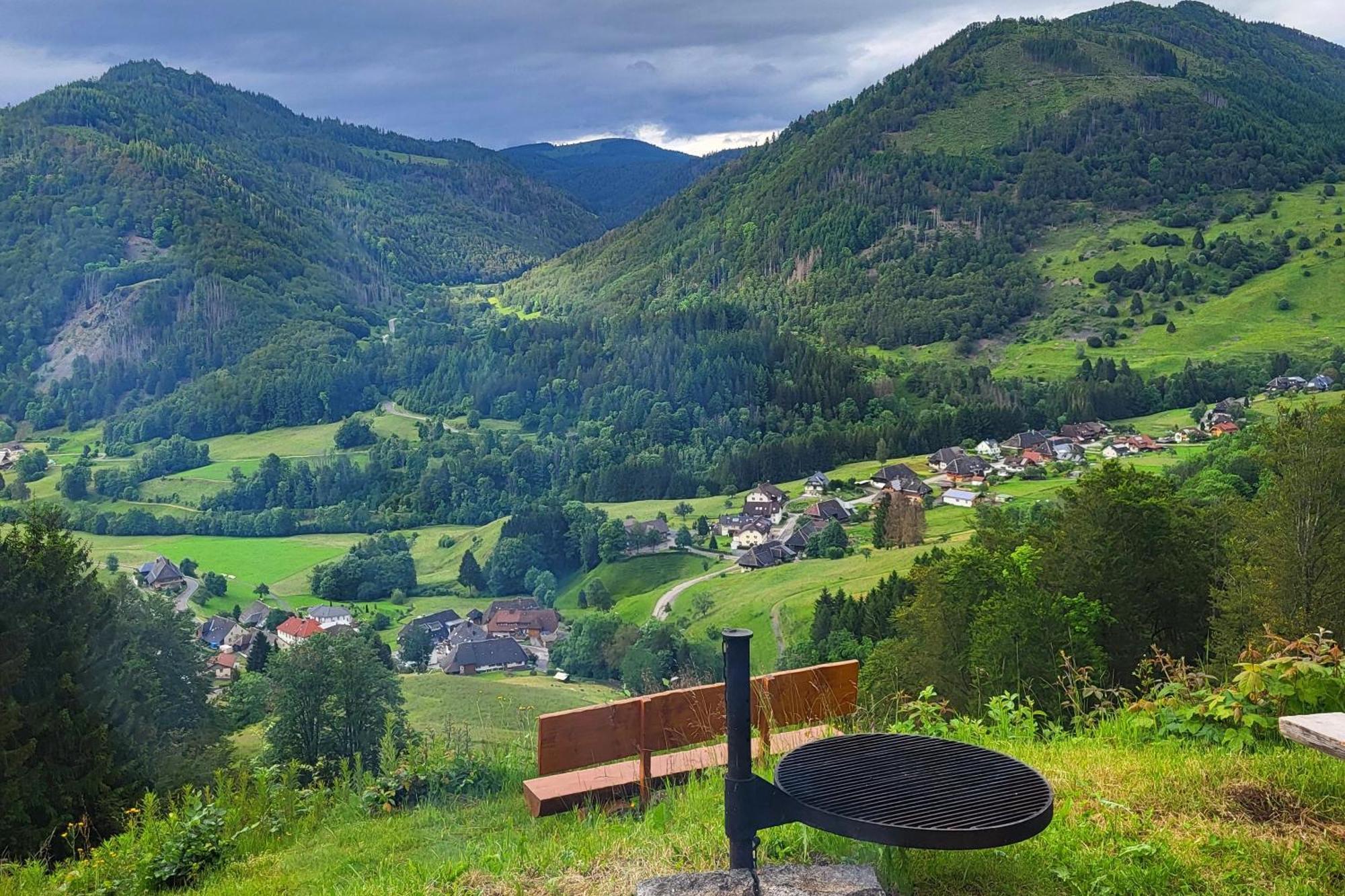 Ferienwohnungen Haus Hees Todtnau Luaran gambar